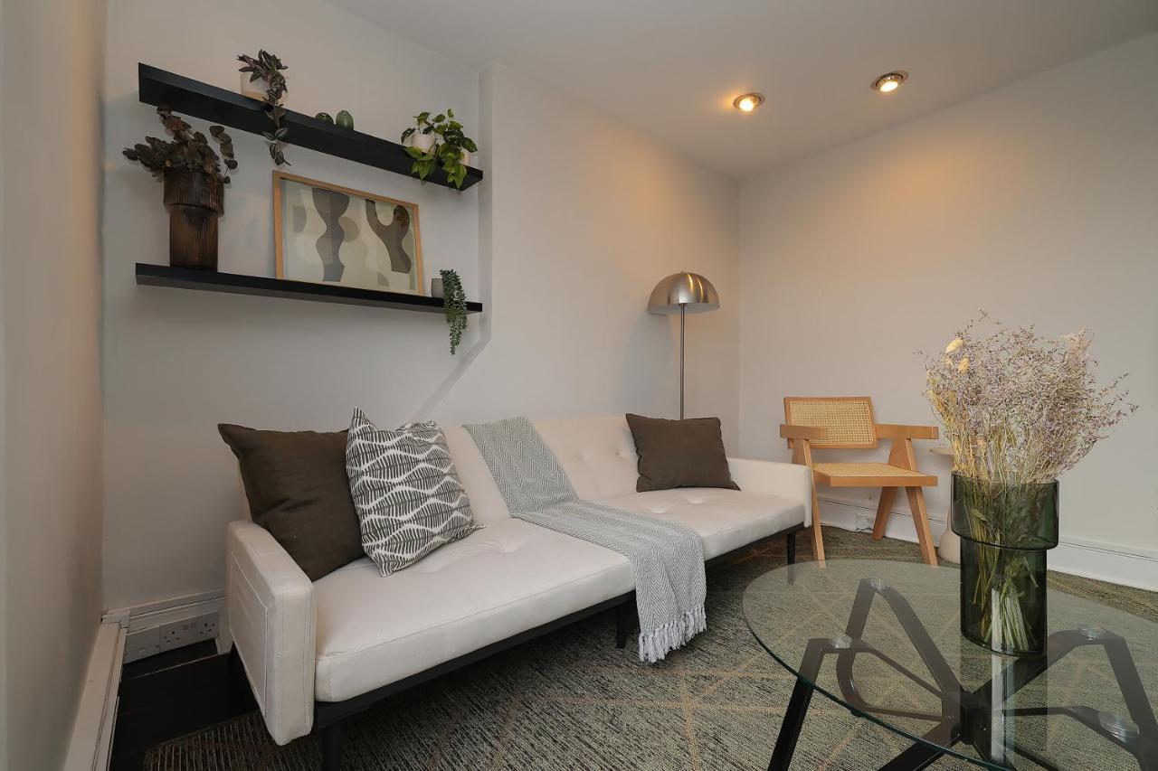 2 Bedroom Chic Apartment With Private Balcony In Notting Hill London Exterior photo
